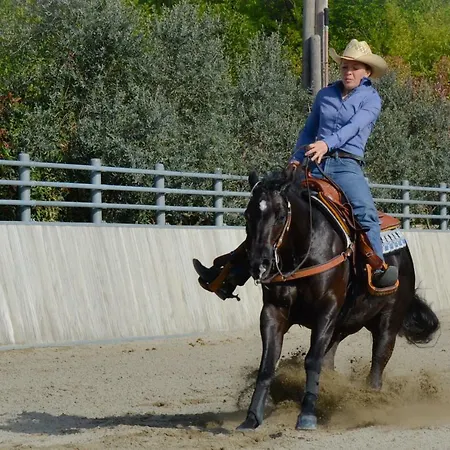 Pietra Cavalla - Ranch & Gospodarstwo agroturystyczne