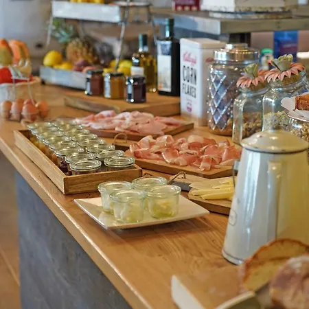 Farm stay Pietra Cavalla - Ranch & Polpenazze del Garda